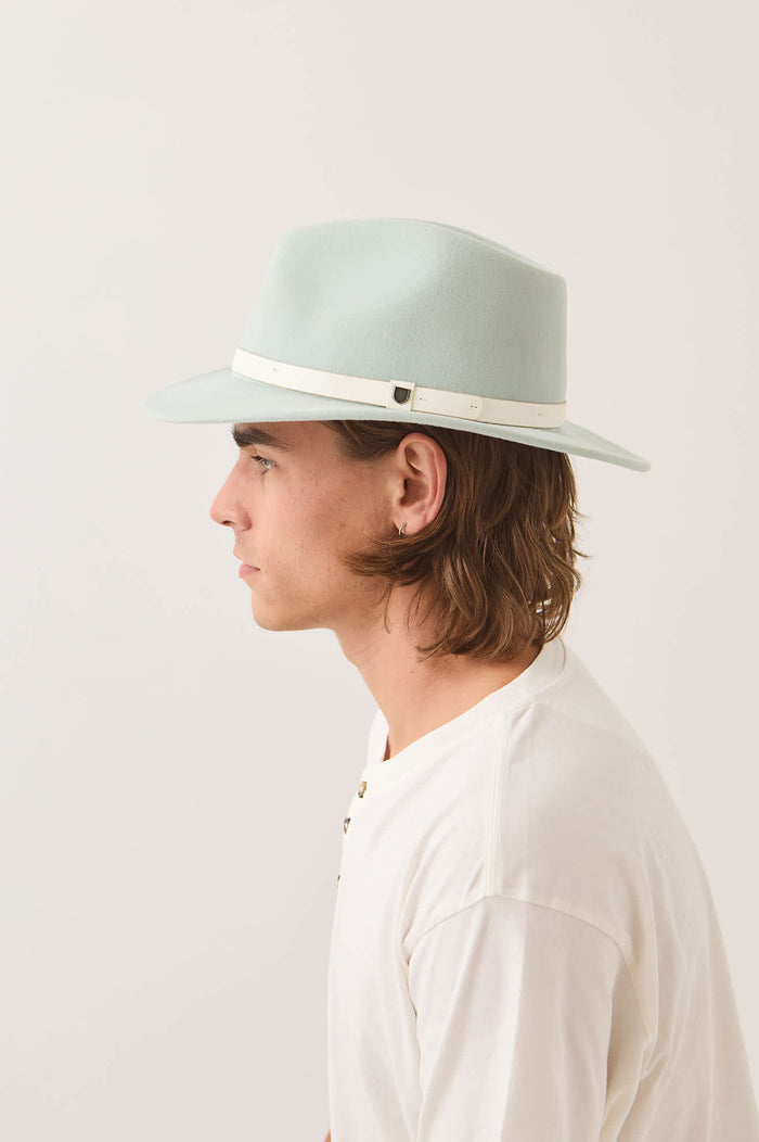 Unisex Messer Fedora in the color Seagrass/Whitecap - Men's Side View