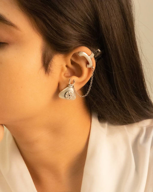 Mizoya Vintage Inspired Telephone Earcuff