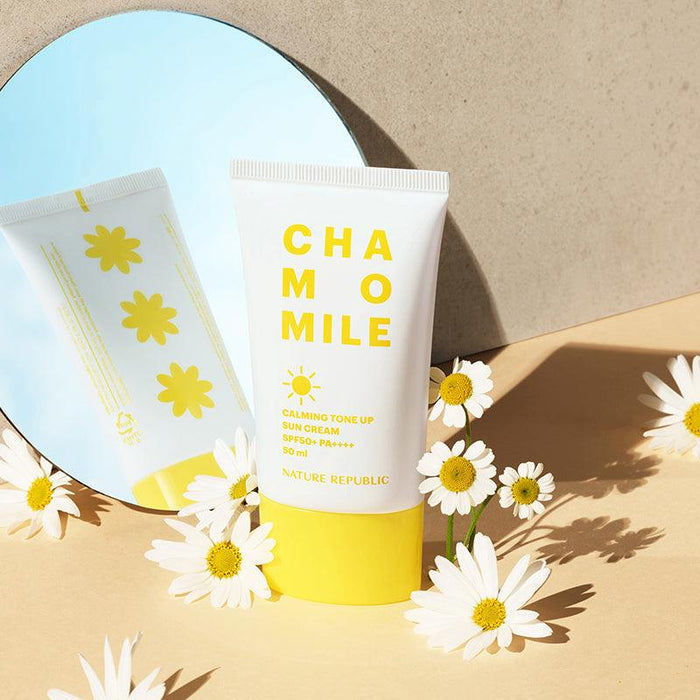 [Nature Republic] Chamomile Calming Tone Up Sun Cream SPF 50+ PA++++ 50ml - Ballagrio