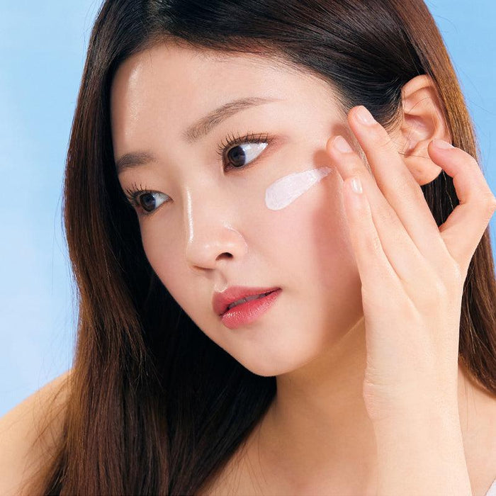 [Nature Republic] Chamomile Calming Tone Up Sun Cream SPF 50+ PA++++ 50ml - Ballagrio
