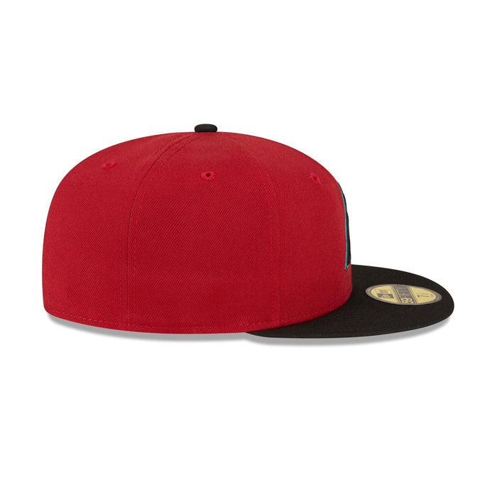 https://cdn.shopify.com/s/files/1/0601/2554/4675/files/70782962_70782954_59FIFTY_ACGM_ARIDIA_OTCBLK_RSIDE.jpg?v=1699481201