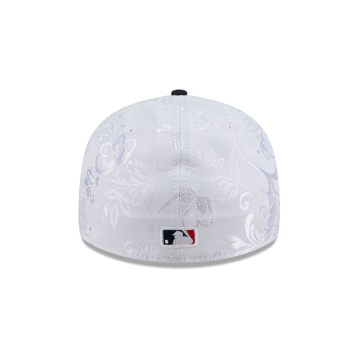 https://cdn.shopify.com/s/files/1/0601/2554/4675/files/60750746_LP59FIFTY_5950DAY5950LP2704_ATLBRA_XWH_R.jpg?v=1745502742