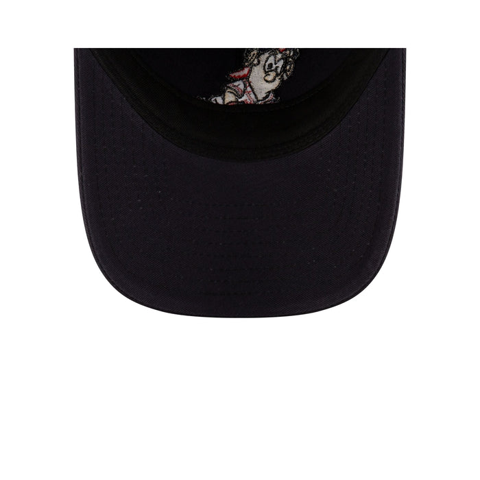 https://cdn.shopify.com/s/files/1/0601/2554/4675/files/70873625_9TWENTY_MLBMINIMASCOT_ATLBRA_NAV_UV.jpg?v=1719412089