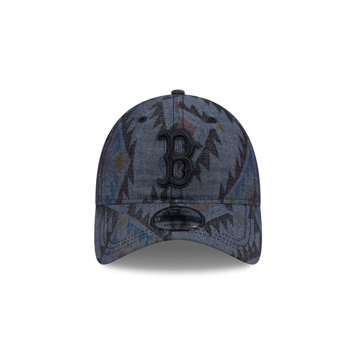 https://cdn.shopify.com/s/files/1/0601/2554/4675/files/60745150_9TWENTY_AZTECPATTERN9TWENTY26_BOSRED_XNV_F.jpg?v=1746108049