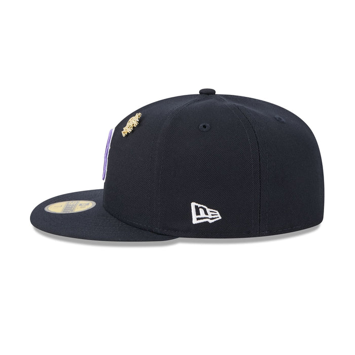 https://cdn.shopify.com/s/files/1/0601/2554/4675/files/60755671_59FIFTY_BLC595027736_BOSRED_OTC_LSIDE.jpg?v=1747166221