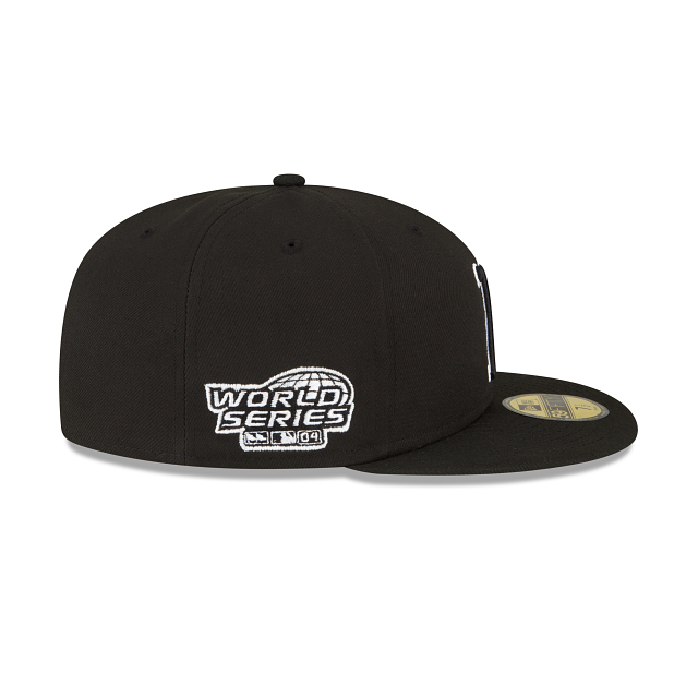https://cdn.shopify.com/s/files/1/0601/2554/4675/products/60291270_59FIFTY_SIDEPATCHBW_BOSRED_BLK_RSIDE.png?v=1663788819