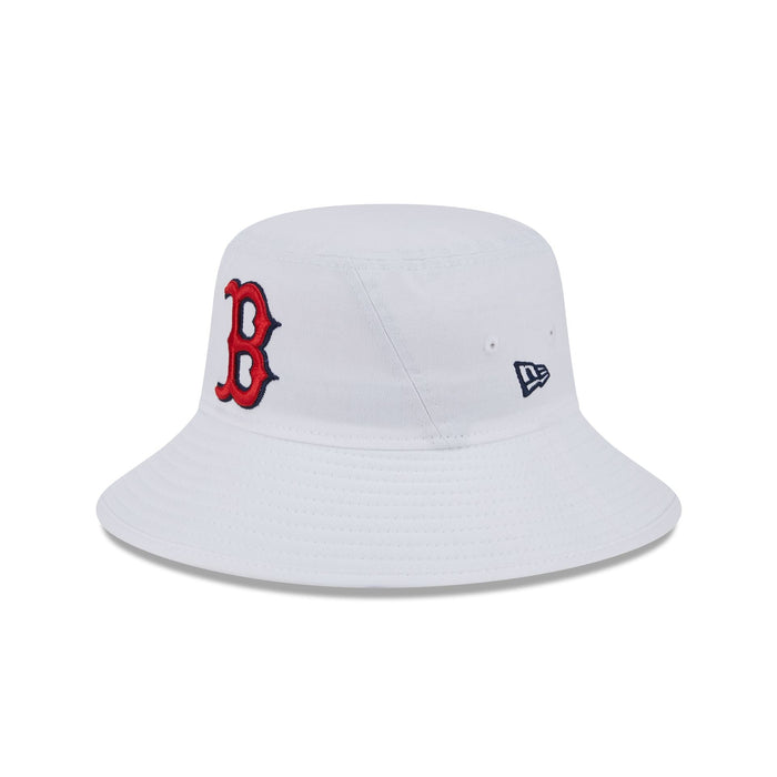 https://cdn.shopify.com/s/files/1/0601/2554/4675/files/60446783_BUCKET_BCKTEGWHIWHIOTC_BOSRED_WHI_3QL.jpg?v=1713795114