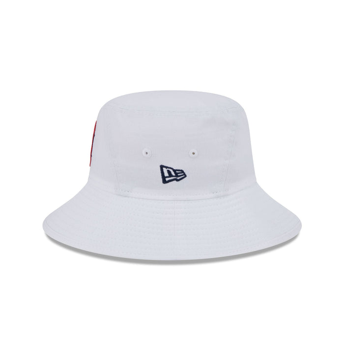 https://cdn.shopify.com/s/files/1/0601/2554/4675/files/60446783_BUCKET_BCKTEGWHIWHIOTC_BOSRED_WHI_LSIDE.jpg?v=1713795114