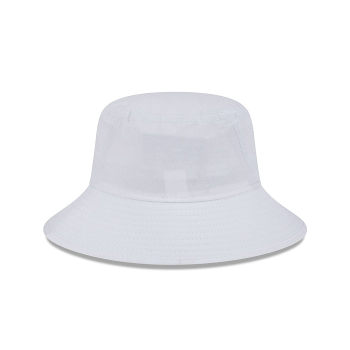 https://cdn.shopify.com/s/files/1/0601/2554/4675/files/60446783_BUCKET_BCKTEGWHIWHIOTC_BOSRED_WHI_R.jpg?v=1713795114