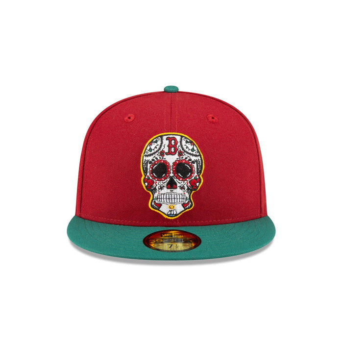 https://cdn.shopify.com/s/files/1/0601/2554/4675/files/70854531_59FIFTY_SUGARSKULL_BOSRED_SCA_F.jpg?v=1712859290