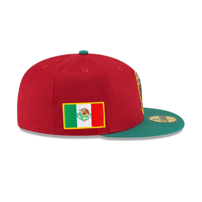 https://cdn.shopify.com/s/files/1/0601/2554/4675/files/70854531_59FIFTY_SUGARSKULL_BOSRED_SCA_RSIDE.jpg?v=1712859290