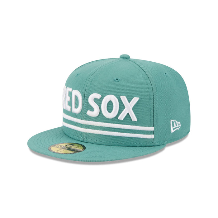 https://cdn.shopify.com/s/files/1/0601/2554/4675/files/60666929_59FIFTY_CITYCONNECTBOSRED_BOSRED_OTC_3QL.jpg?v=1747316481