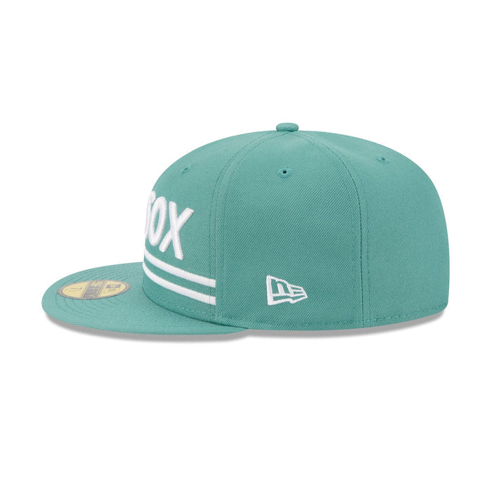 https://cdn.shopify.com/s/files/1/0601/2554/4675/files/60666929_59FIFTY_CITYCONNECTBOSRED_BOSRED_OTC_LSIDE.jpg?v=1747316481