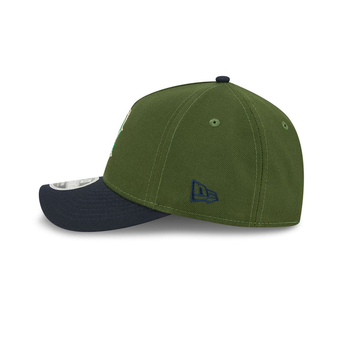 https://cdn.shopify.com/s/files/1/0601/2554/4675/files/60640973_9FORTYMCAF_CITYFEATURE_BOSRED_RIG_LSIDE.jpg?v=1739890272