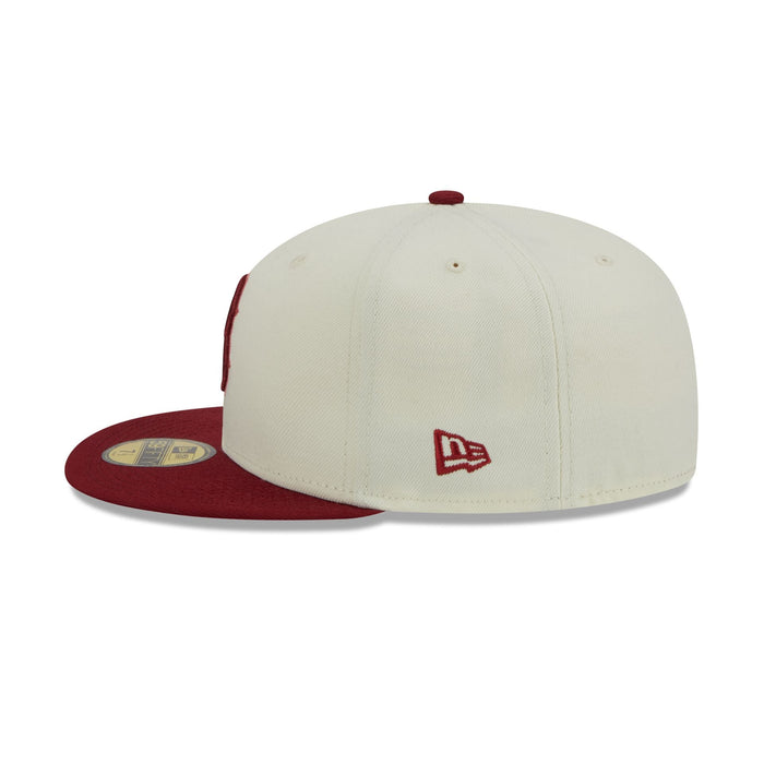 https://cdn.shopify.com/s/files/1/0601/2554/4675/files/60426579_59FIFTY_CITYICON_BOSRED_CHW_LSIDE.jpg?v=1693507432
