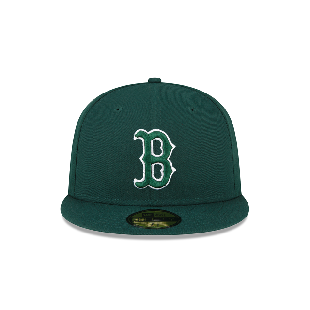 https://cdn.shopify.com/s/files/1/0601/2554/4675/products/60291372_59FIFTY_BASICDKG_BOSRED_DKG_F.png?v=1663788819