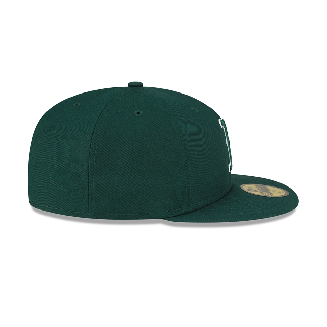 https://cdn.shopify.com/s/files/1/0601/2554/4675/products/60291372_59FIFTY_BASICDKG_BOSRED_DKG_RSIDE.png?v=1663788819