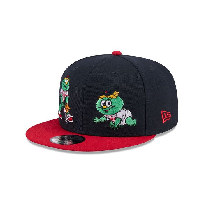 https://cdn.shopify.com/s/files/1/0601/2554/4675/files/60759187_9FIFTY_LifestyleEnergy_BOSRED_OTC_3QL.jpg?v=1749146059