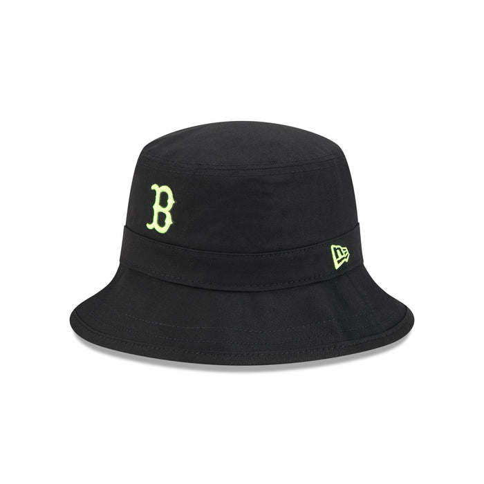 https://cdn.shopify.com/s/files/1/0601/2554/4675/files/60579256_ECOMBKT22727BOSREDBLK_3QL.jpg?v=1722364584