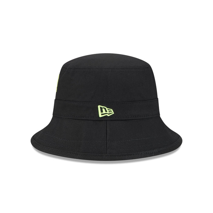 https://cdn.shopify.com/s/files/1/0601/2554/4675/files/60579256_ECOMBKT22727BOSREDBLK_LSIDE.jpg?v=1722364583