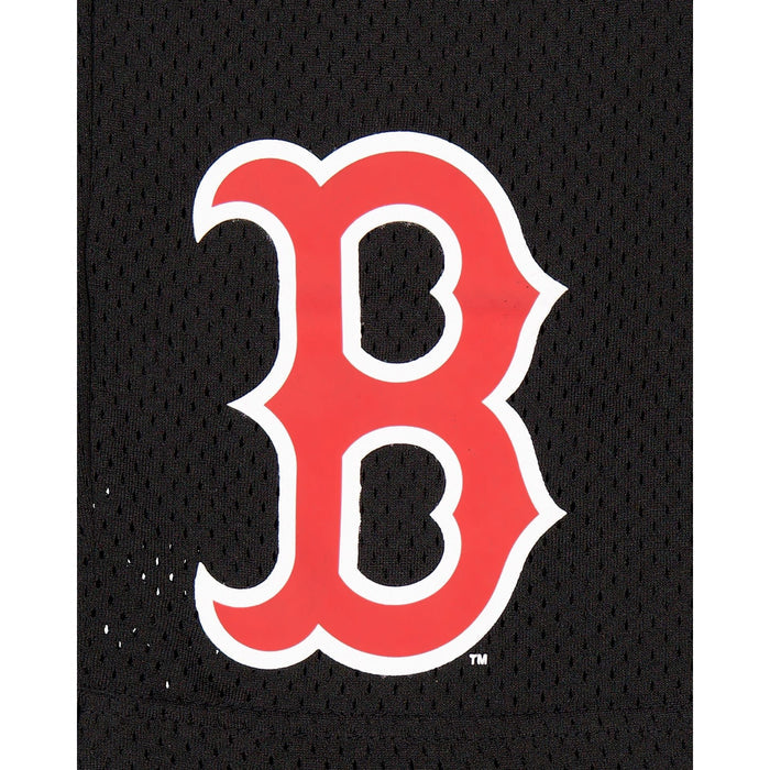 https://cdn.shopify.com/s/files/1/0601/2554/4675/files/60500386_SHORTS_BLACKSHORTS_BOSRED_BLK_DETAIL2.jpg?v=1710254261