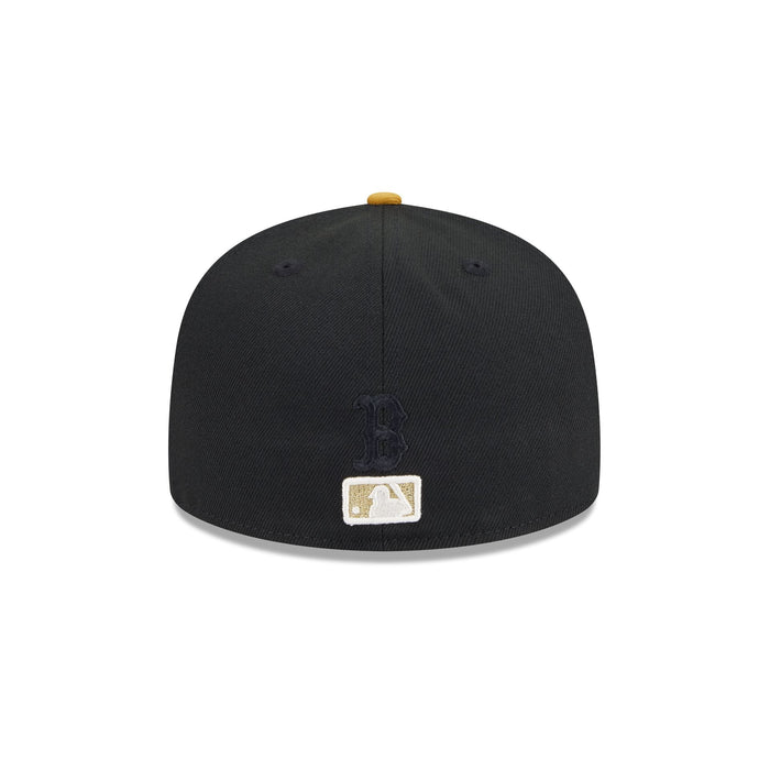 https://cdn.shopify.com/s/files/1/0601/2554/4675/files/60750817_59FIFTY_5950DAY595027055_BOSRED_BLK_R.jpg?v=1745502726