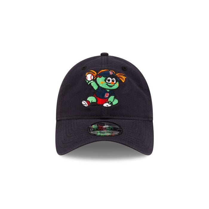 https://cdn.shopify.com/s/files/1/0601/2554/4675/files/70873629_9TWENTY_MLBMINIMASCOT_BOSRED_NAV_F.jpg?v=1719412169