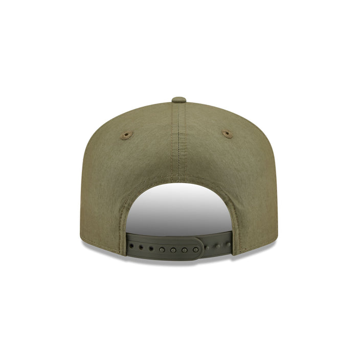 https://cdn.shopify.com/s/files/1/0601/2554/4675/files/60758114_19TWENTY_NYLON28020_BOSRED_XGR_R.jpg?v=1760987494