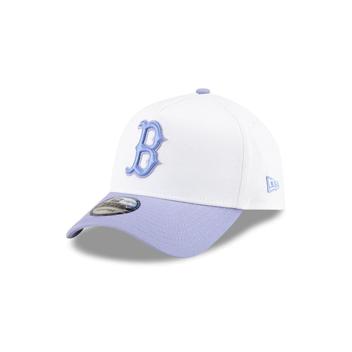 https://cdn.shopify.com/s/files/1/0601/2554/4675/files/70845377_9FORTYAF_SPRING24_BOSREDCO_WHT_3QL.jpg?v=1713980369