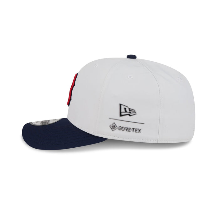 https://cdn.shopify.com/s/files/1/0601/2554/4675/files/60763730_9SEVENTY_GORETEX9SEVENTY28619_BOSRED_OTC__20LSIDE.jpg?v=1765291719