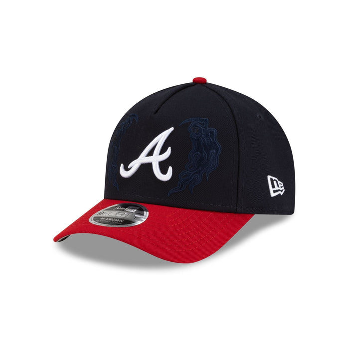 https://cdn.shopify.com/s/files/1/0601/2554/4675/files/60846836_9FORTYMCAF_COLLAB25_MLBXWARRENLOTAS_ATLBRA_NAVY_3QL.jpg?v=1759259767