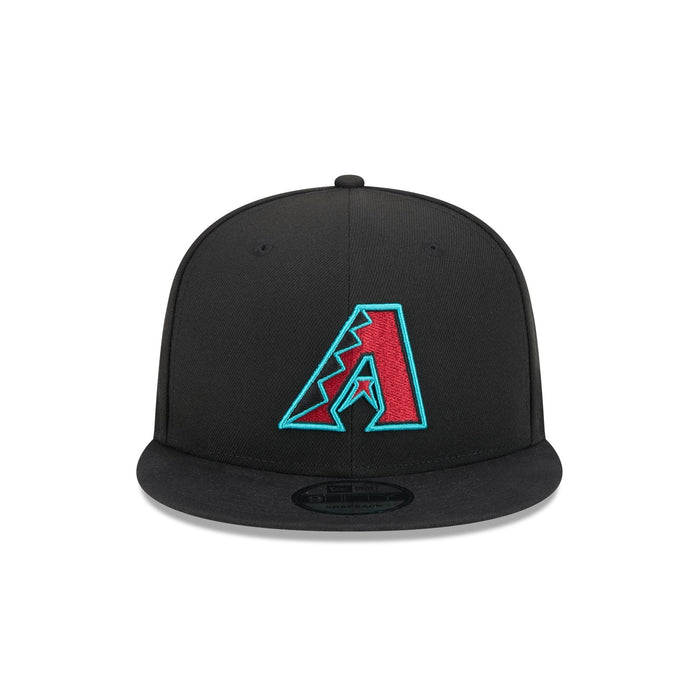 https://cdn.shopify.com/s/files/1/0601/2554/4675/files/60440199_9FIFTY_950EGACOTCOTCOTC_ARIDIA_OTC_F.jpg?v=1713795117
