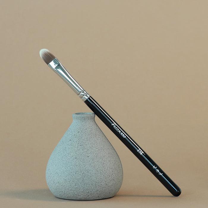[PICCASSO] 258 Concealer Brush - Ballagrio