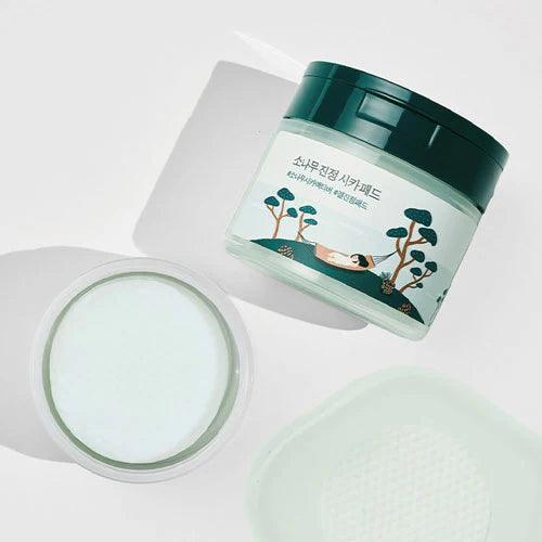 [ROUND LAB] Pine Tree Soothing Cica Pad 195ml 50EA - Ballagrio