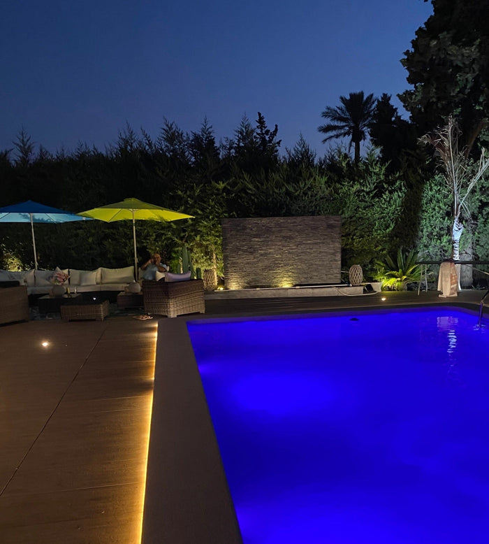 Spot encastrable pour abords de piscine à ampoule interchangeable GU5.3 - 12 Volt - Ø 10 cm Carré