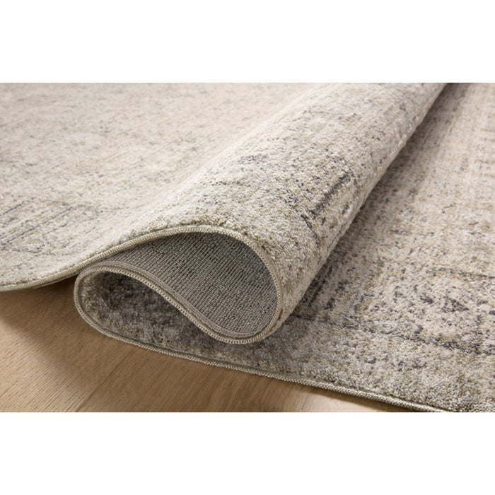 Tapis Amber Lewis x Loloi Alie Taupe / Gris tourterelle. 80 cm x 236 cm (2 pi 7 po x 7 pi 9 po)