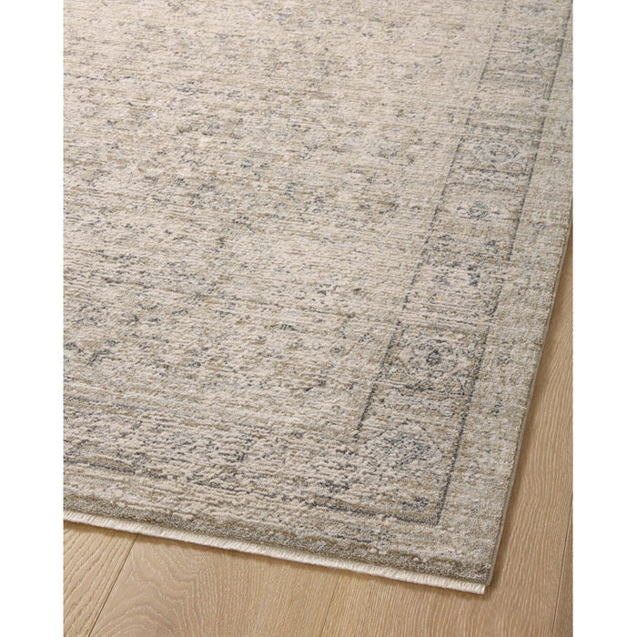 Tapis Amber Lewis x Loloi Alie Taupe / Gris tourterelle. 80 cm x 236 cm (2 pi 7 po x 7 pi 9 po)