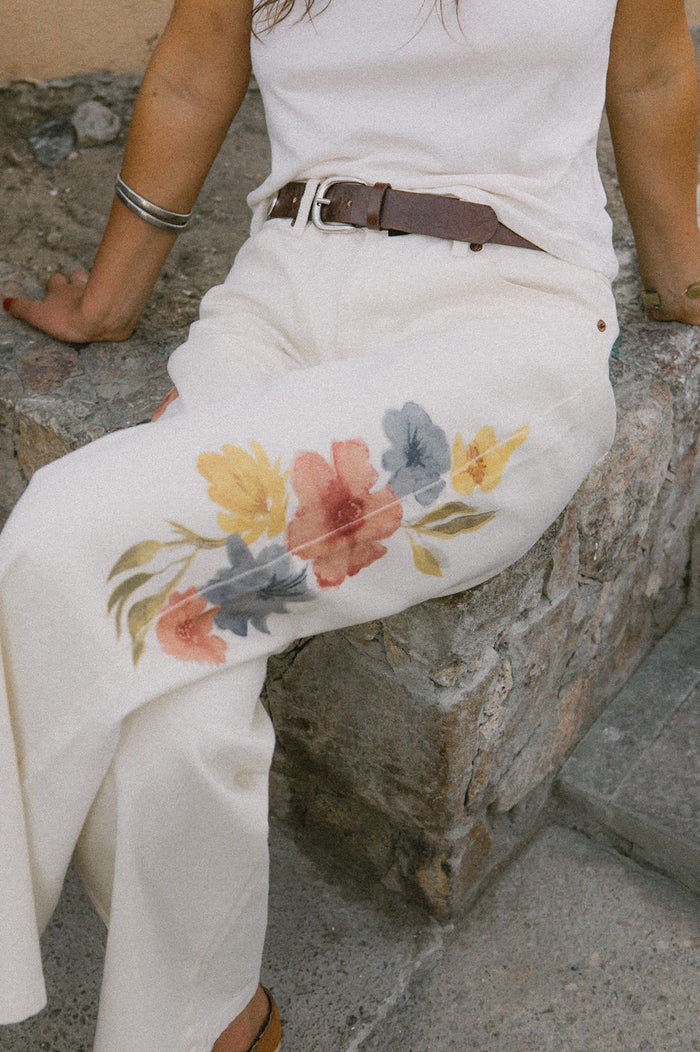 Women's The Chloe 5-Pocket Pant in the color Off White Floral Burst - Men's Lifestyle image