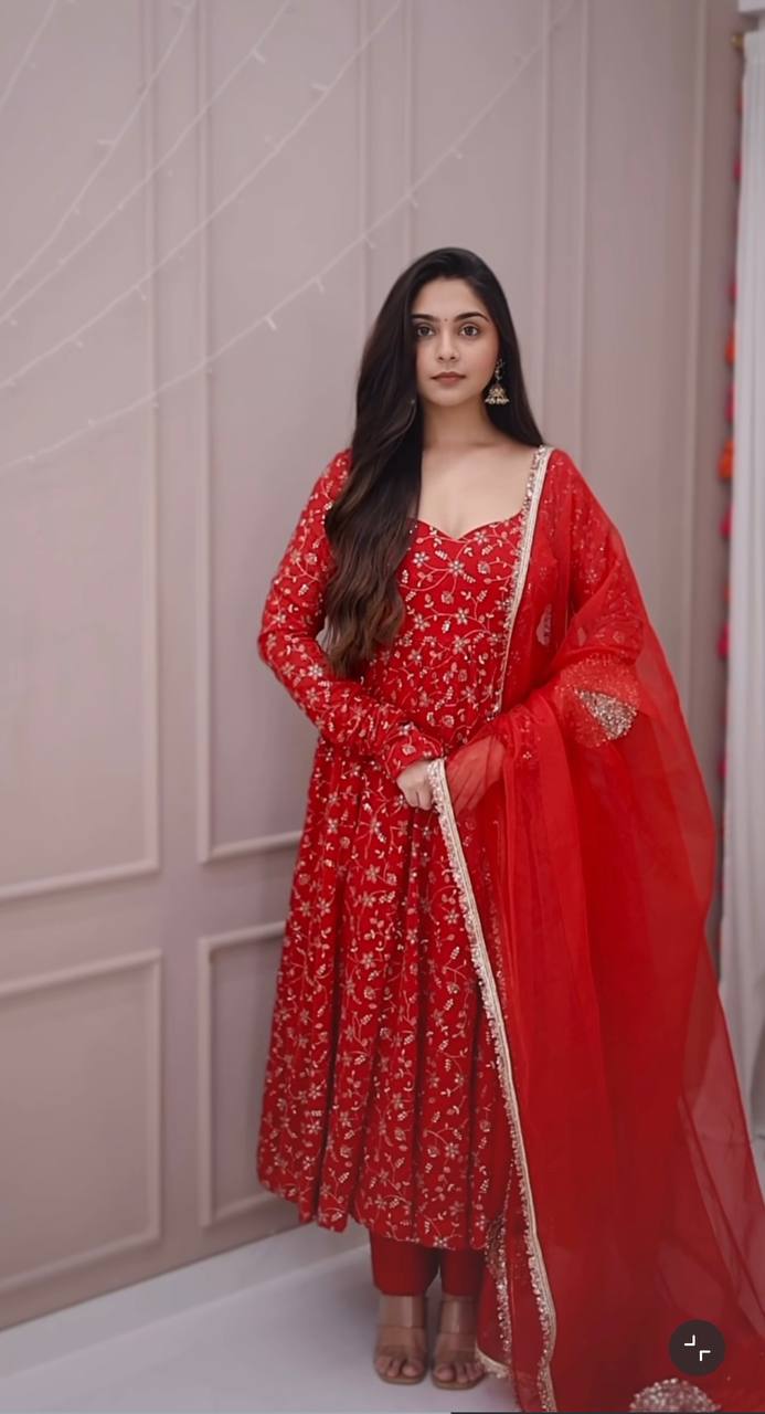 Vibrant Red Attire for Festive Occasions