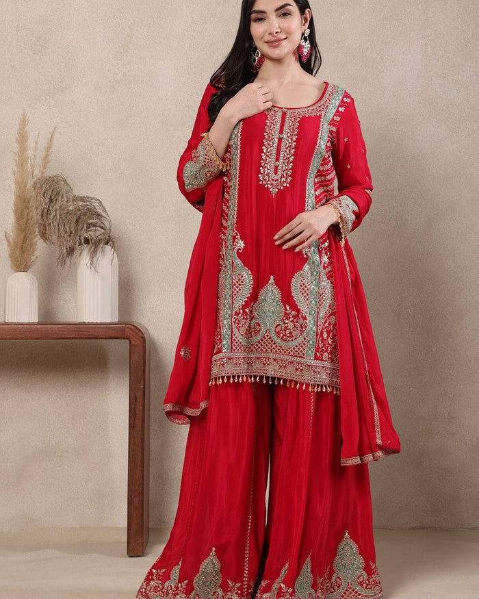 Vibrant Red: Tradition Meets Modern Style