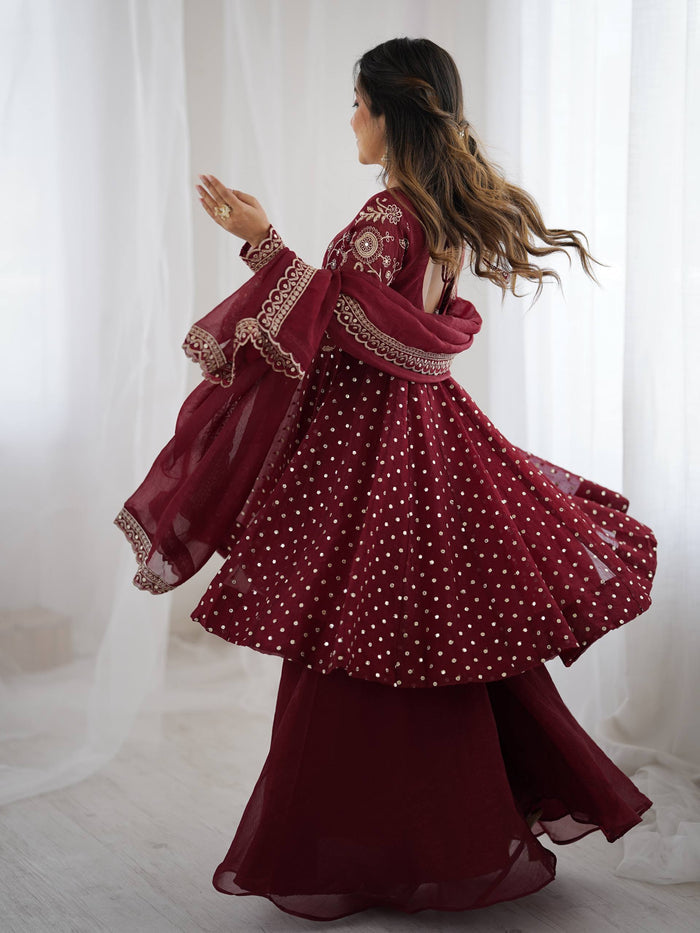 Vibrant Traditional Outfits for Modern Women