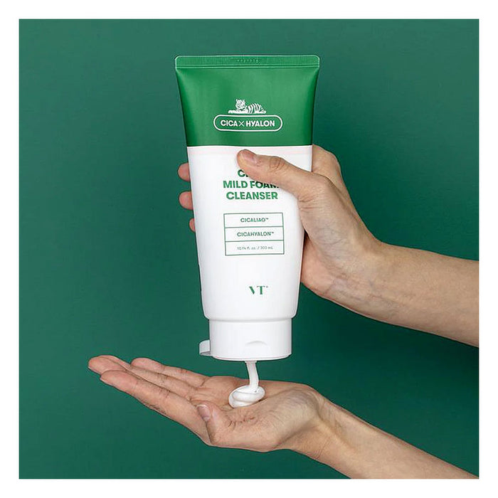 VT COSMETICS Cica Mild Foam Cleanser 300ml | GlamTouch UK