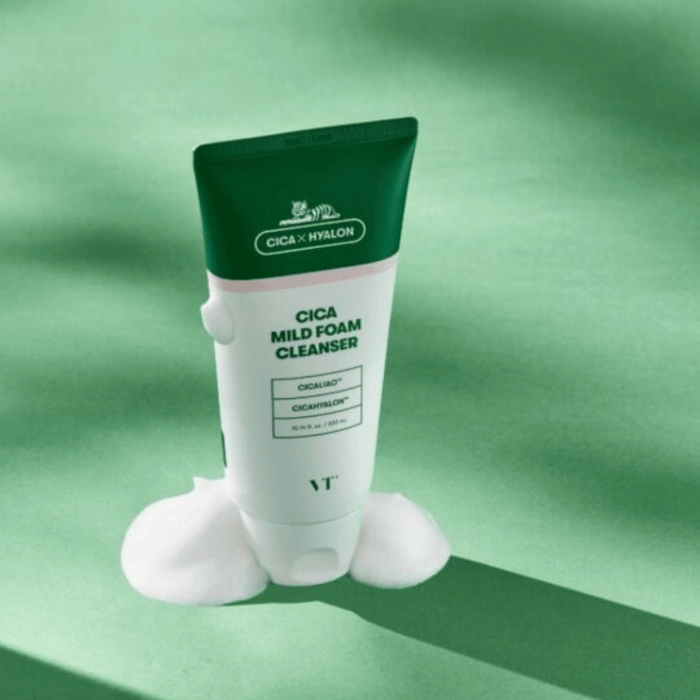 VT COSMETICS Cica Mild Foam Cleanser 300ml | GlamTouch UK