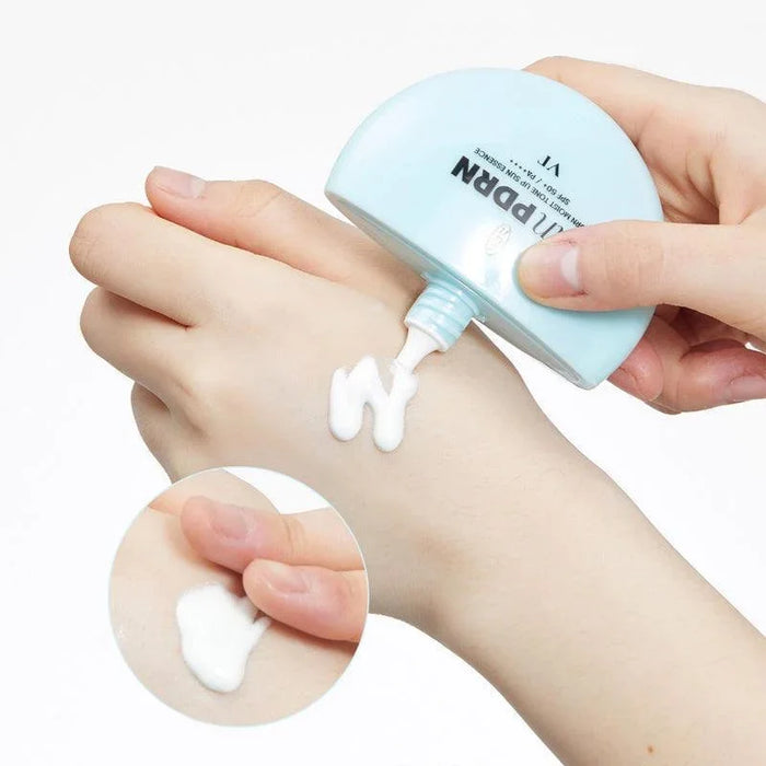 [VT Cosmetics] PDRN Moist Tone Up Sun Essence SPF 50+ PA++++ 50g - Ballagrio