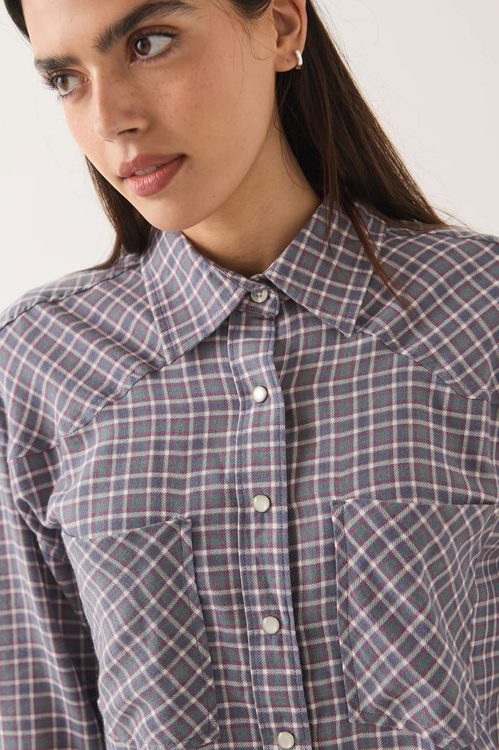 Women's Wayne Women's Shirt in the color Soft Navy Plaid - Additional Fit image