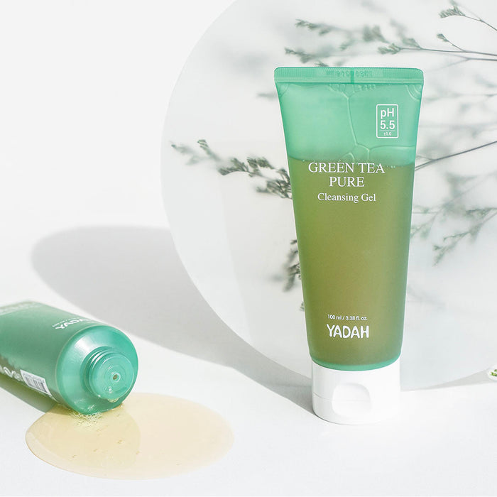 Yadah Green Tea Pure Cleansing Gel 100ml | GlamTouch UK